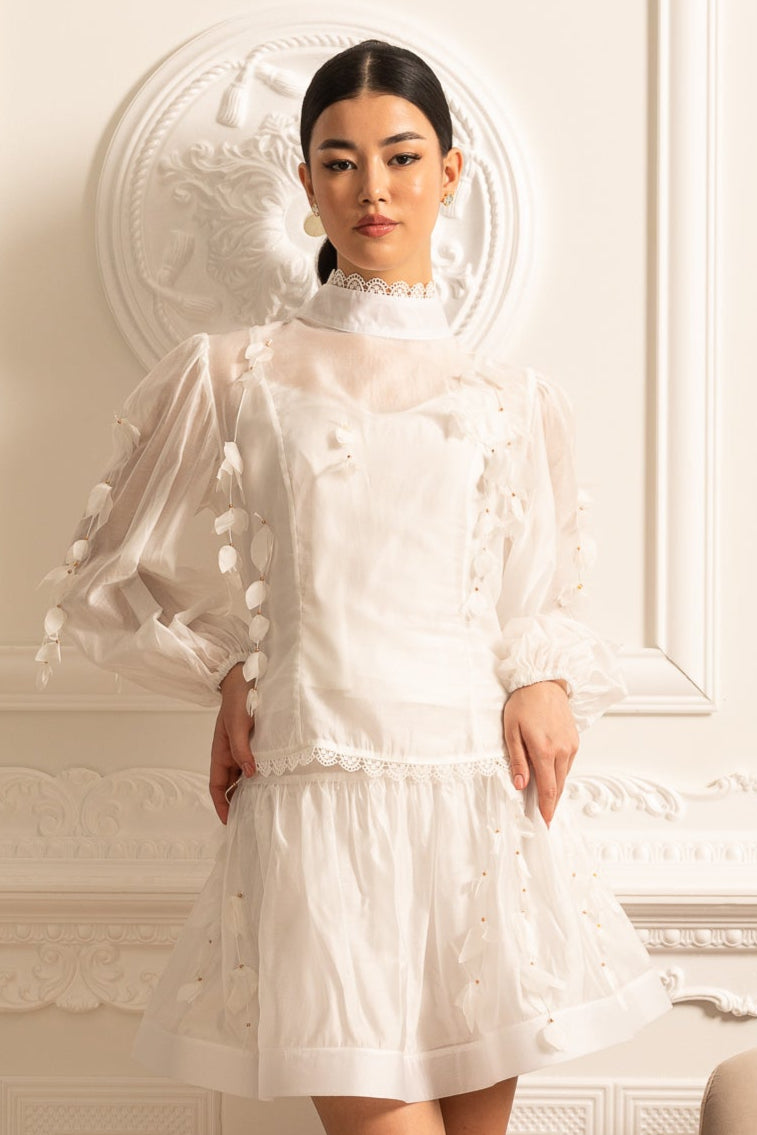 Elegantes Blumen-Kombi mit zarten Spitzenbesätzen - Weiß 