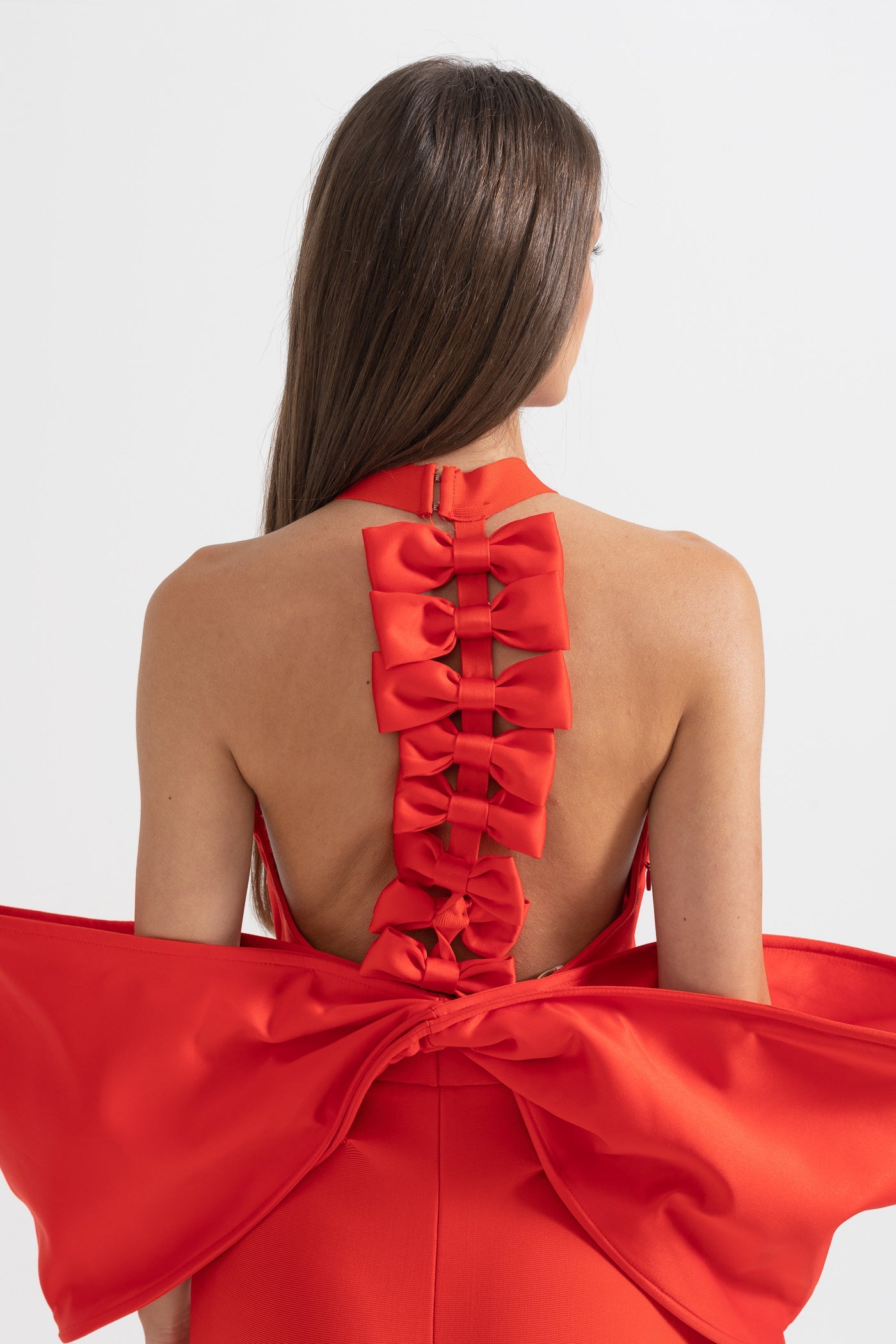 Elegant Dress With Back Bow Details - Red