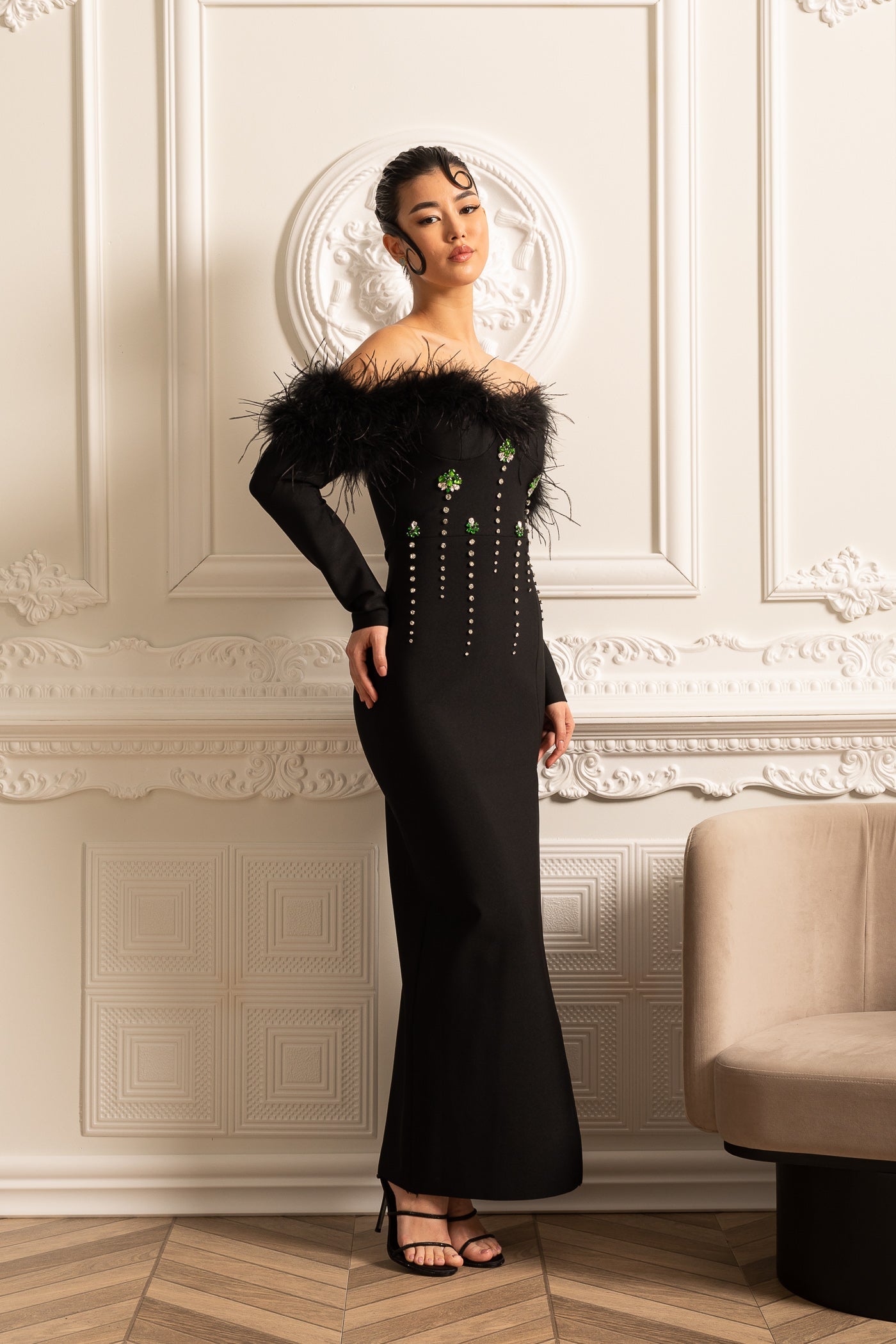 Feather Adorned Dress With Sparkling Embellishments And High-Side Slit  - Black