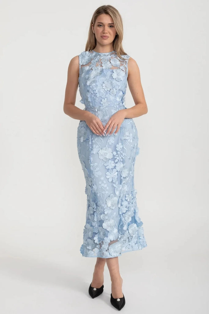 Transparentes Kleid mit tailliertem Schnitt und floralen Applikationen - Light Blue 