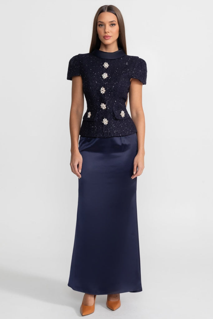 Co-Ord-Set mit Tweed-verziertem Oberteil und Satin-Maxi-Rock - Navy 