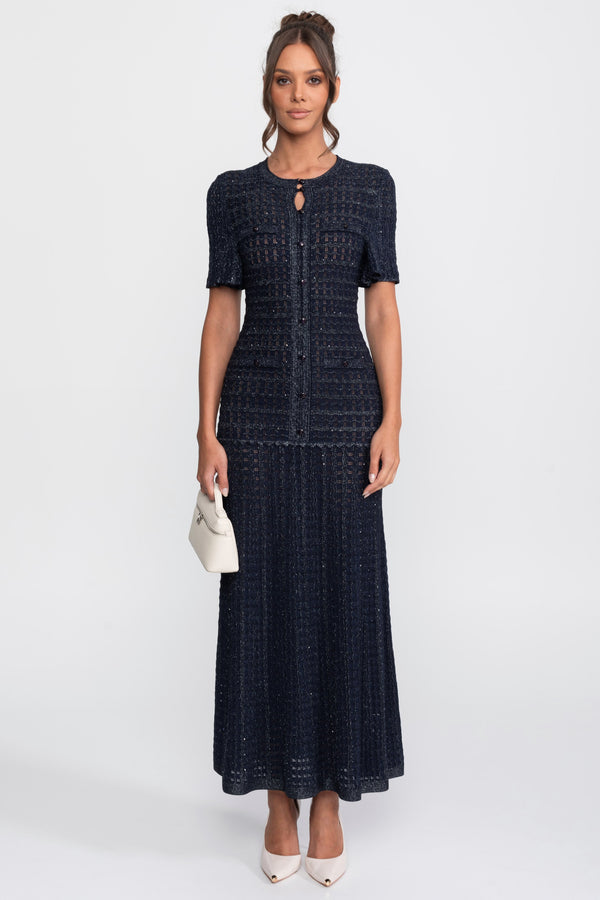 Midi-Kleid mit kurzen Ärmeln und schimmernder Strickstruktur - Navy 