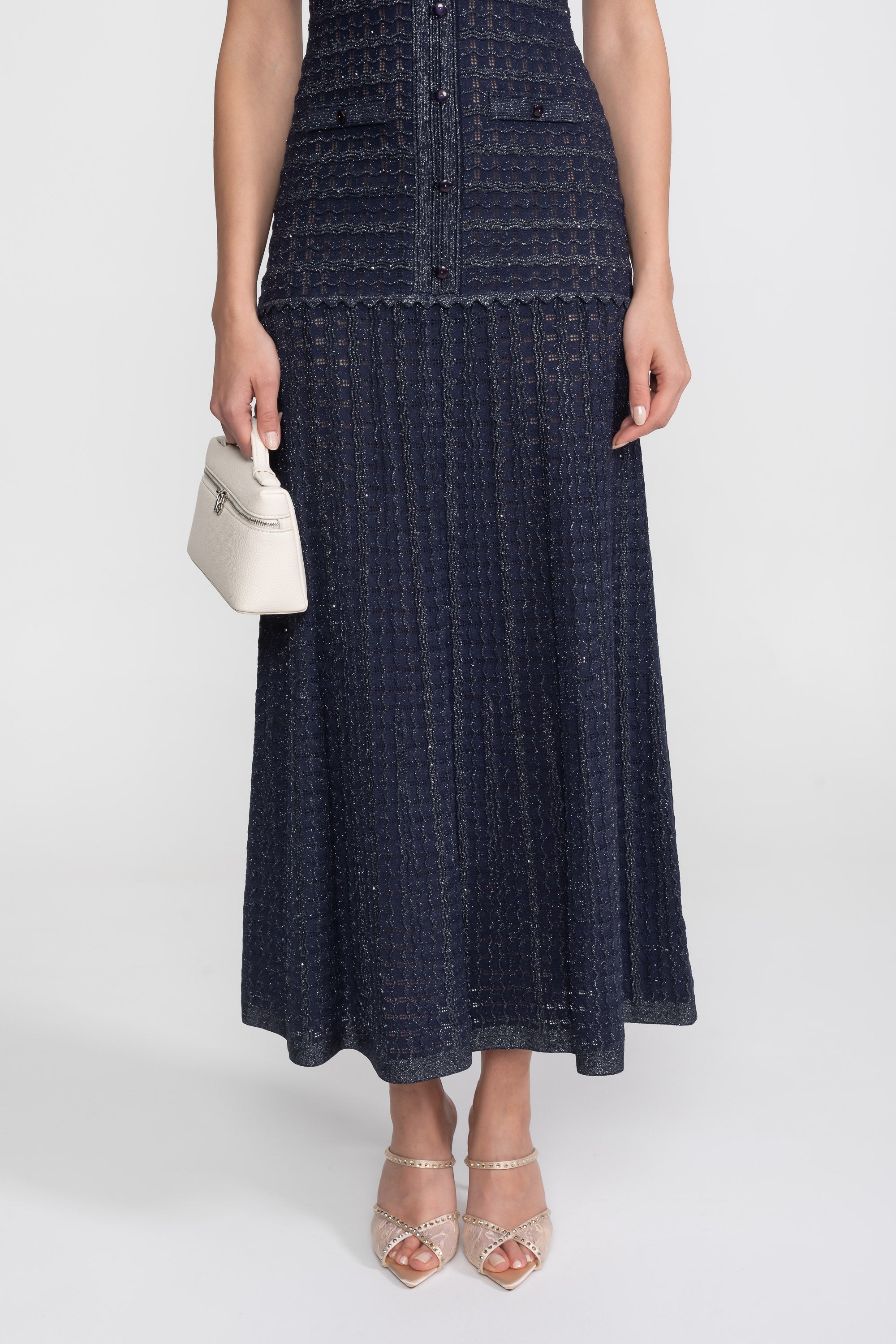 Midi-Kleid mit kurzen Ärmeln und schimmernder Strickstruktur - Navy 