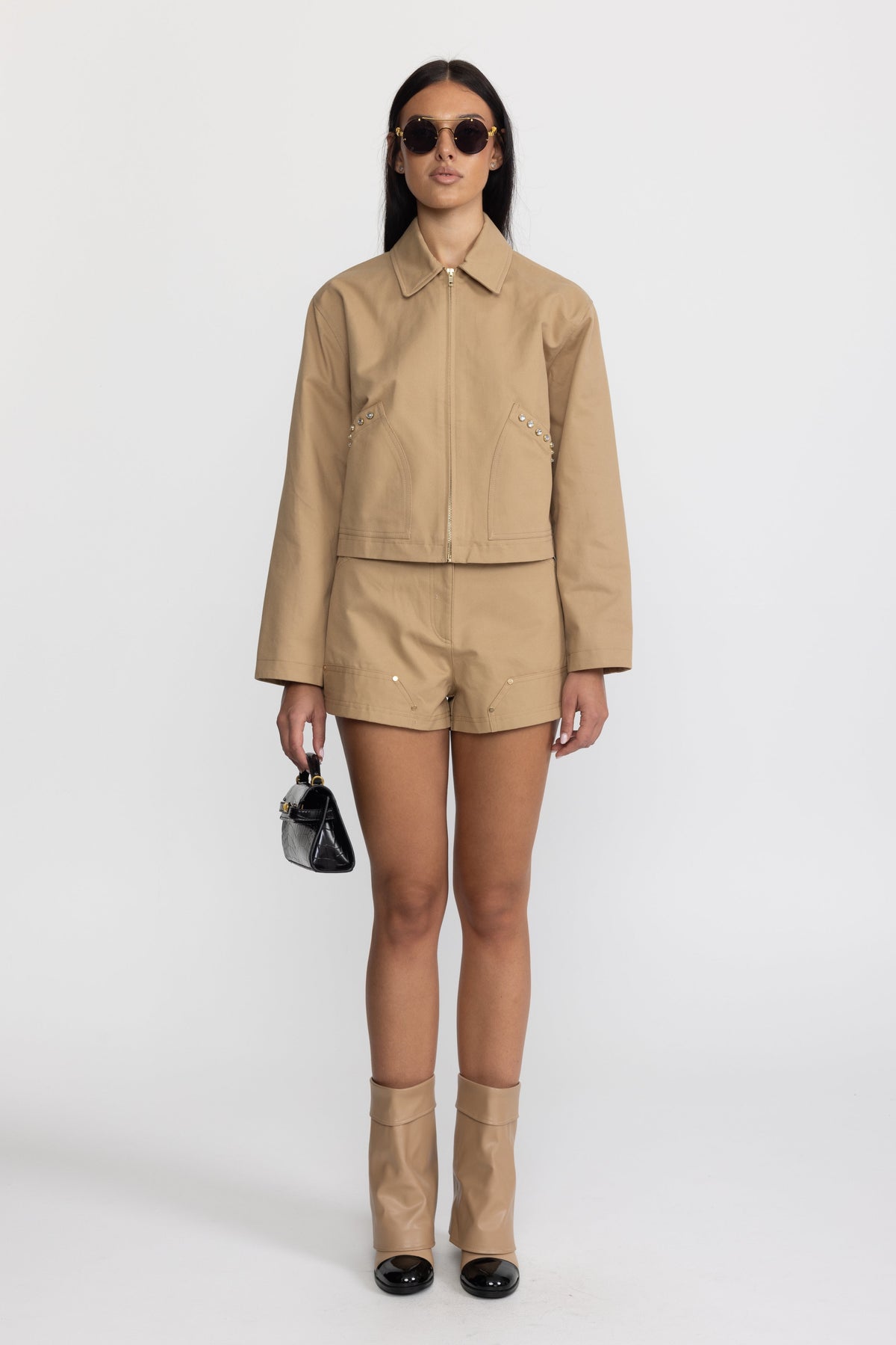 Verkürzte Canvas-Jacke mit Reißverschluss und Kristallnieten - Khaki 