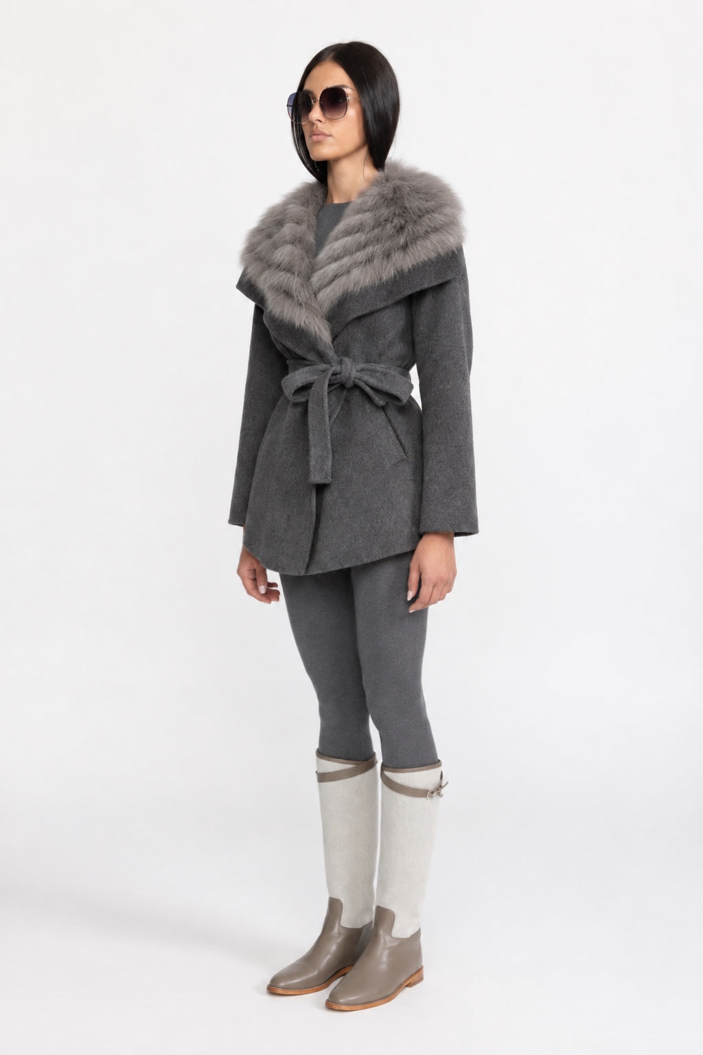 Wool Coat with Oversized Fur Collar And Belt - Gray