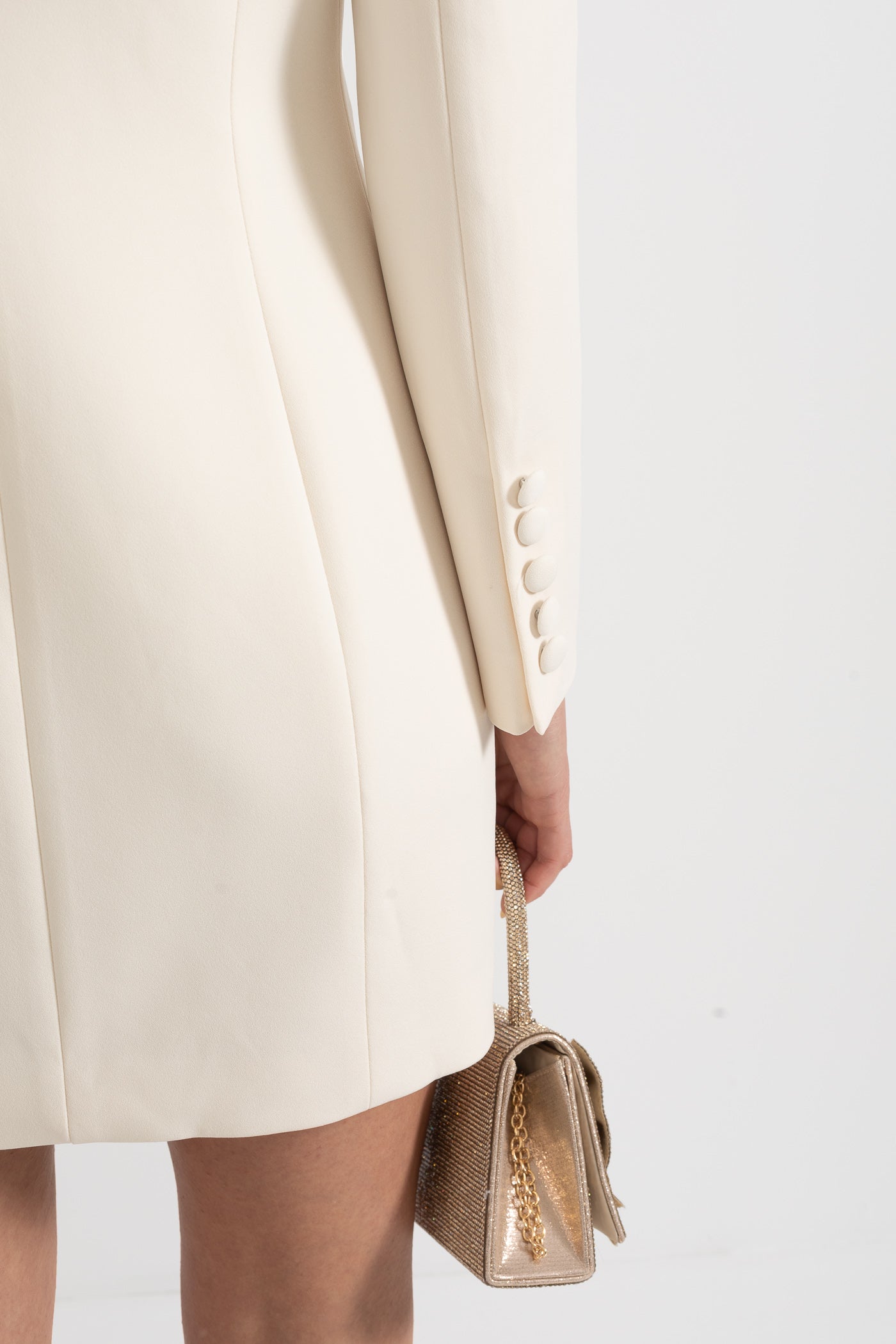 Draping Blazer With Intricate Shoulder Embroidery - Ivoire