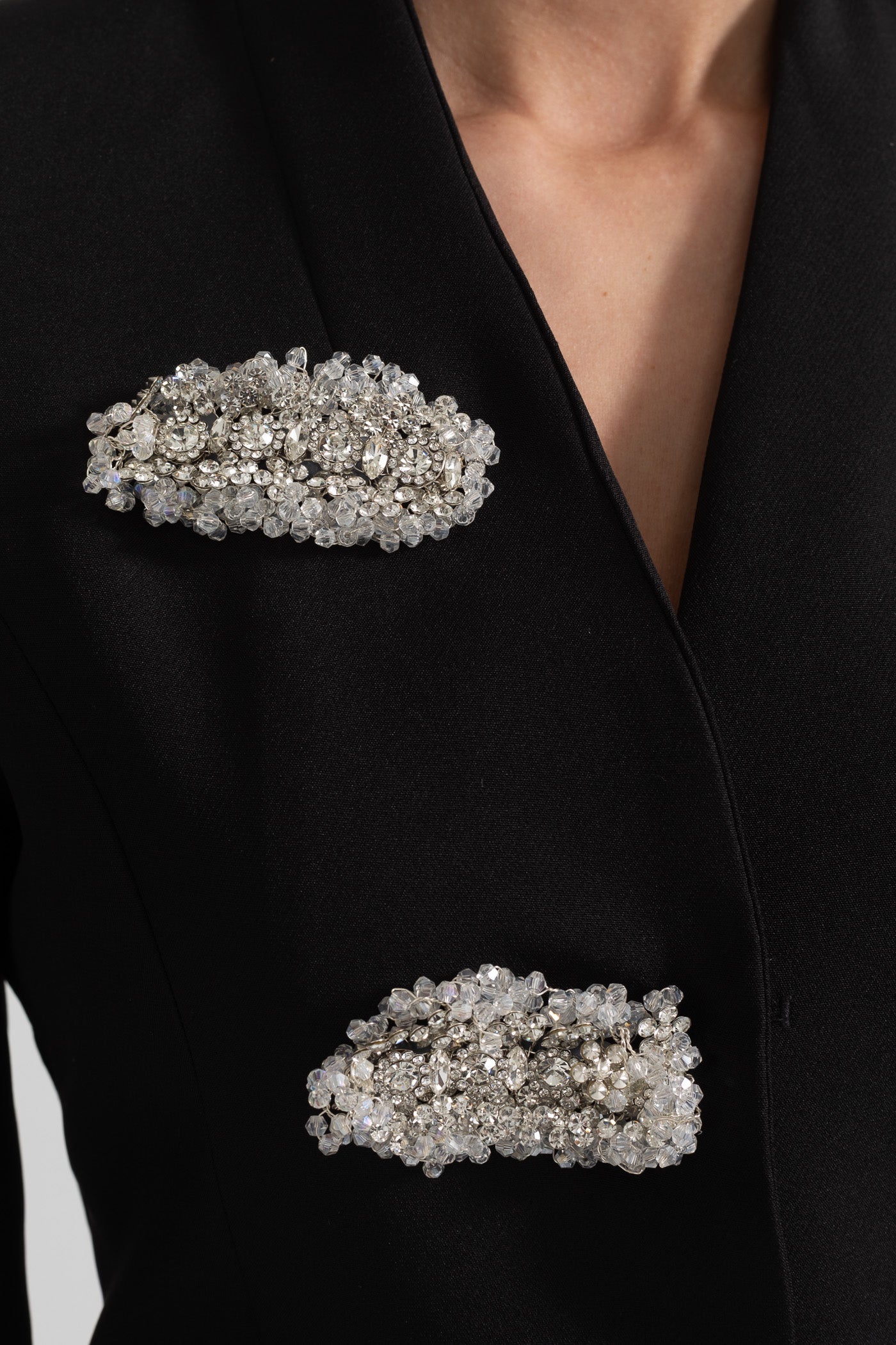 Tailored Blazer With Structured Shoulders And Silver Floral Clasps - Black