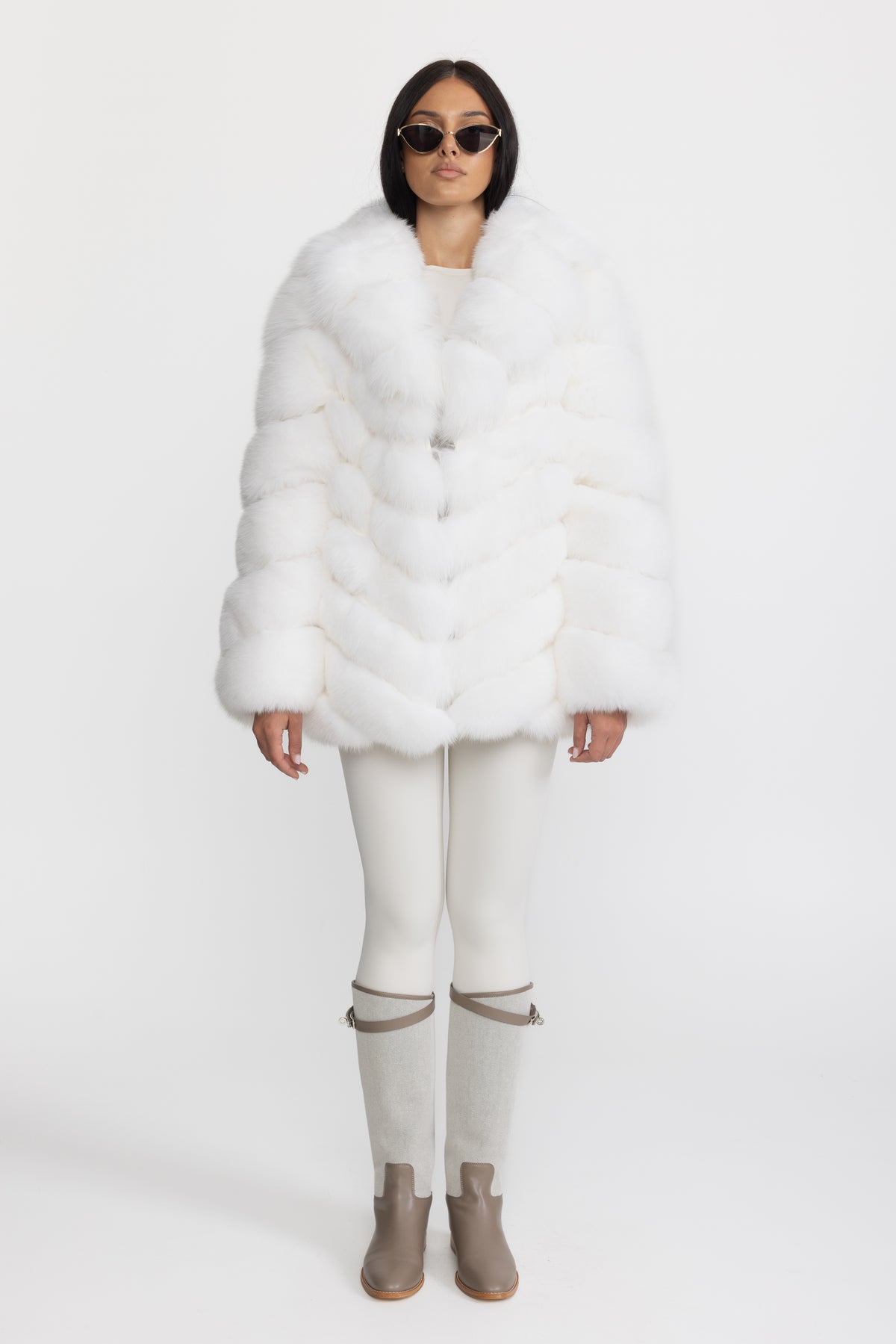 Tiered Fox Fur Jacket With Oversized Shawl Collar – White