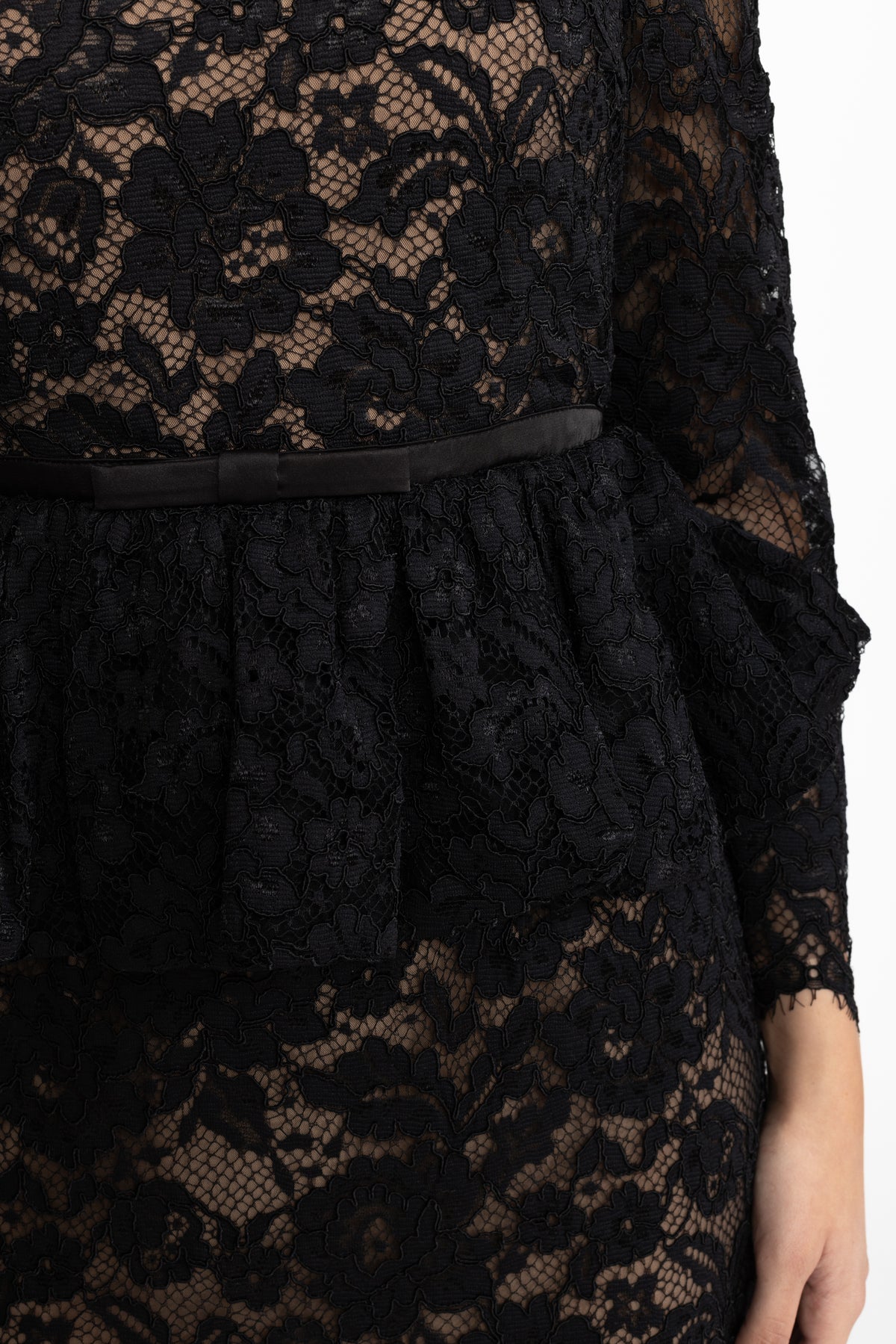 Peplum-Midikleid aus Spitze mit herzförmigem Ausschnitt und Puffärmeln - Schwarz 