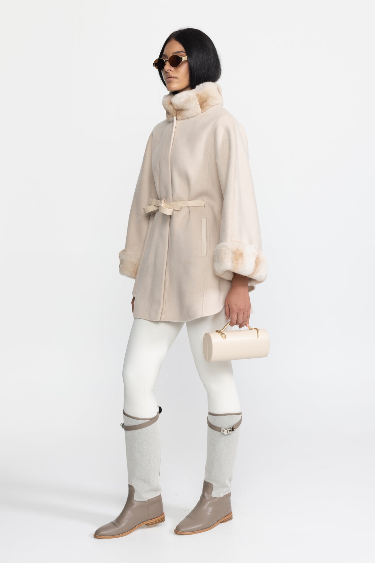 Belted Wool&Cashmere Cape Coat with Chinchilla Rex Fur Collar and Cuffs - Ivoire
