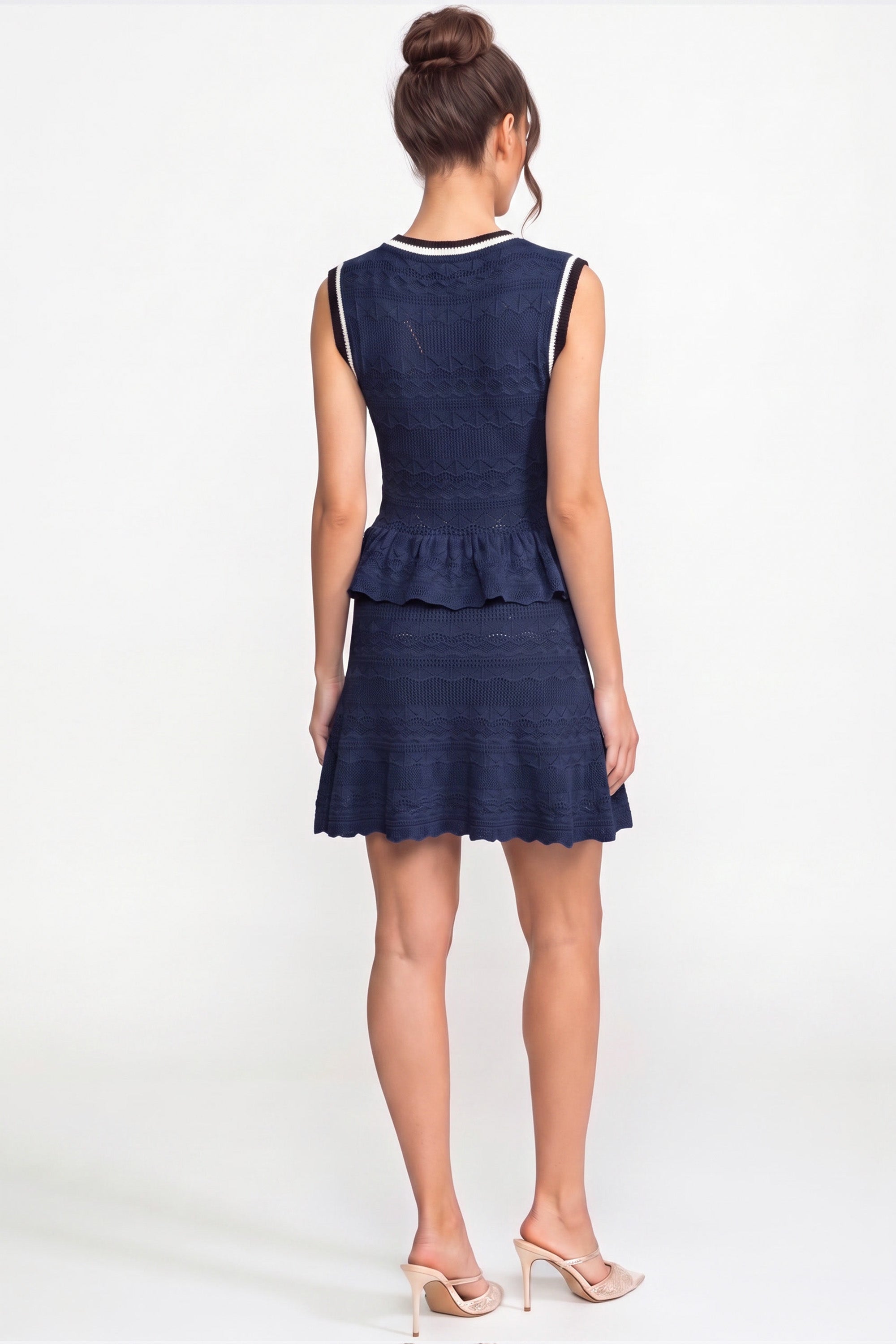 Peplum-Strick-Minikleid mit Kontrastbesatz und Schleife - Navy 