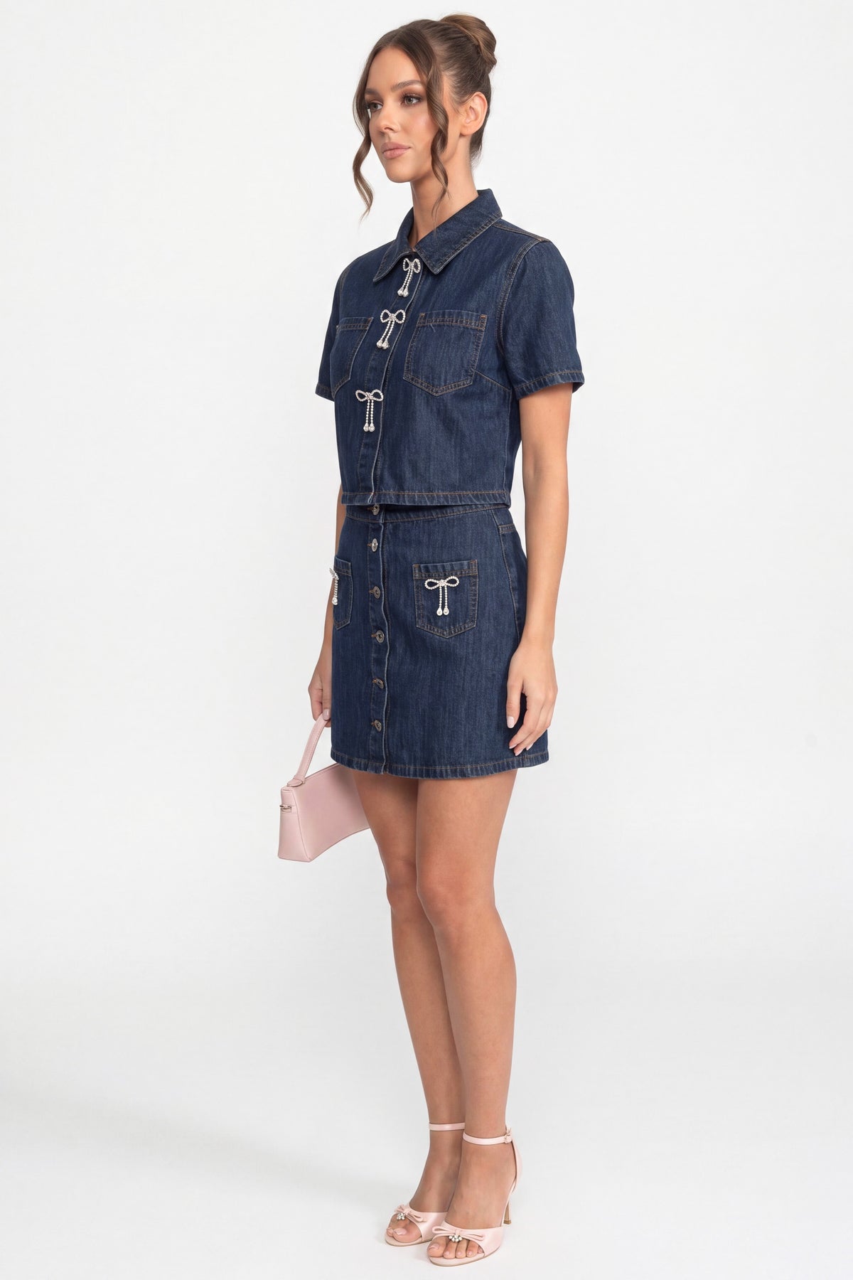 Co-Ord-Set aus Denim-Hemd und A-Linien-Rock mit funkelnden Schleifendetails - Blau 