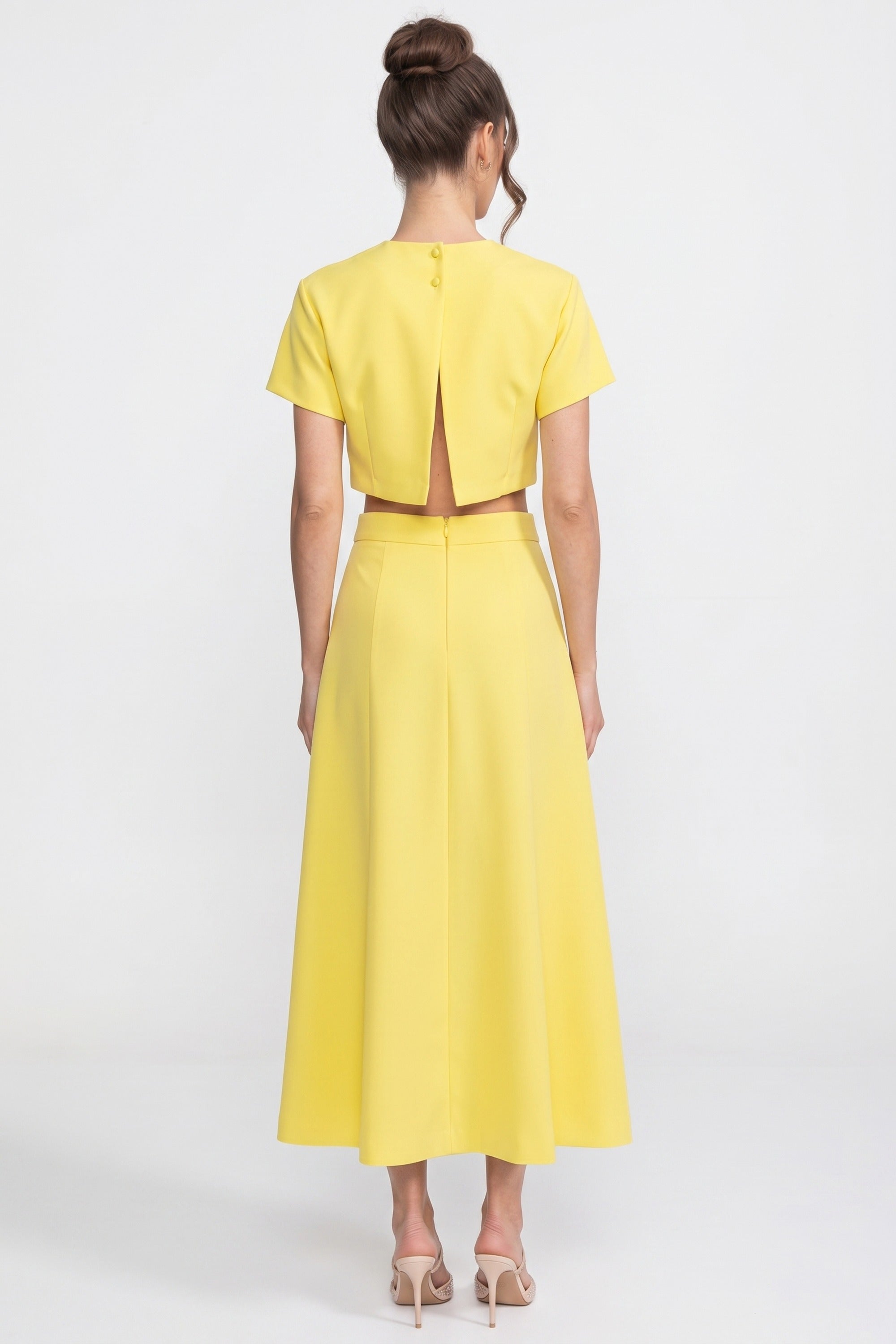 Kurzärmliges Co-Ord-Set mit Blumenmuster, Crop-Top und Maxirock – Gelb 