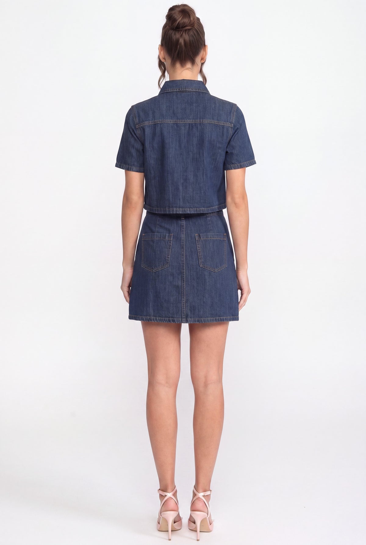 Co-Ord-Set aus Denim-Hemd und A-Linien-Rock mit funkelnden Schleifendetails - Blau 
