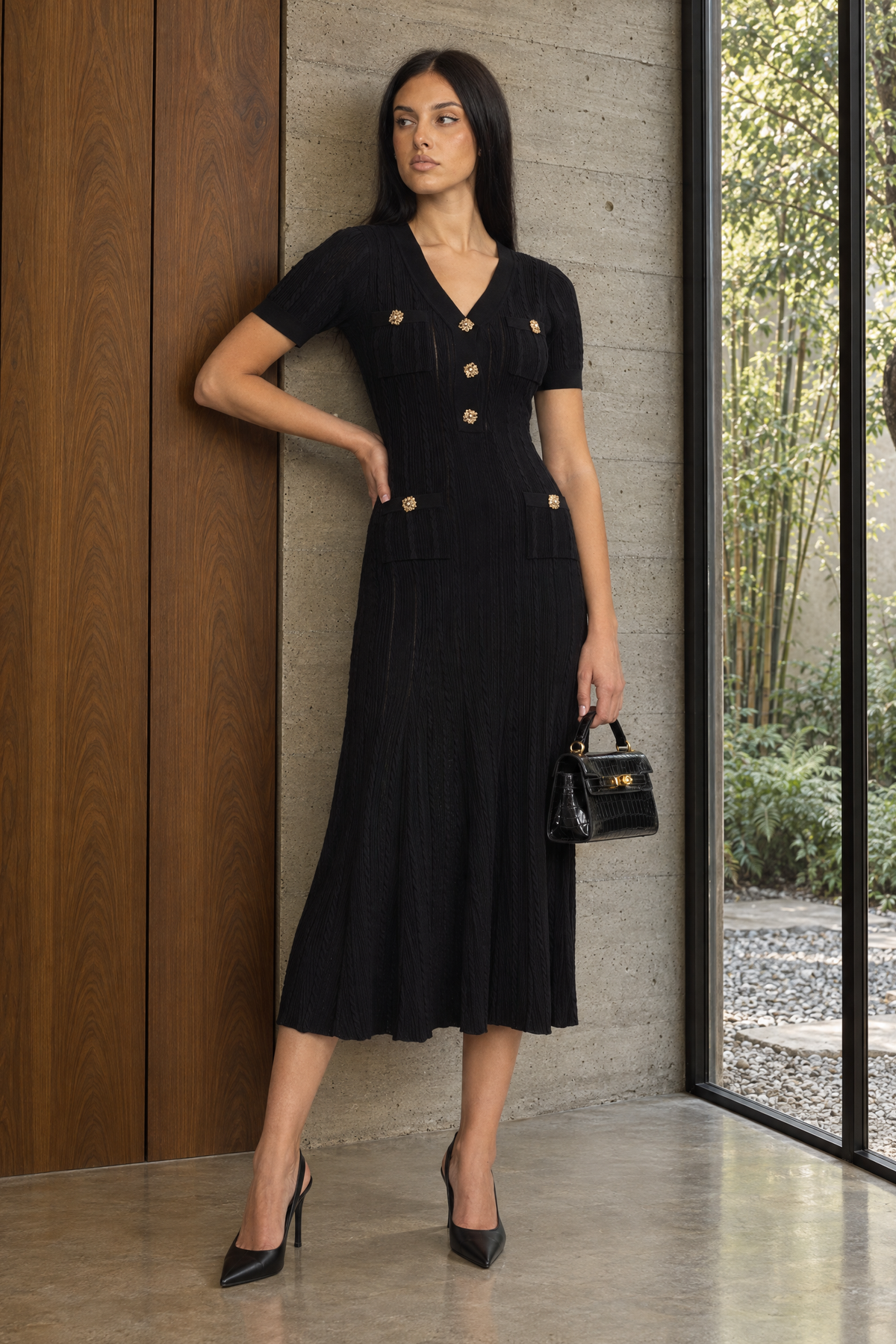 Midi-Kleid aus Zopstrick mit Schmuckknöpfen - Schwarz 