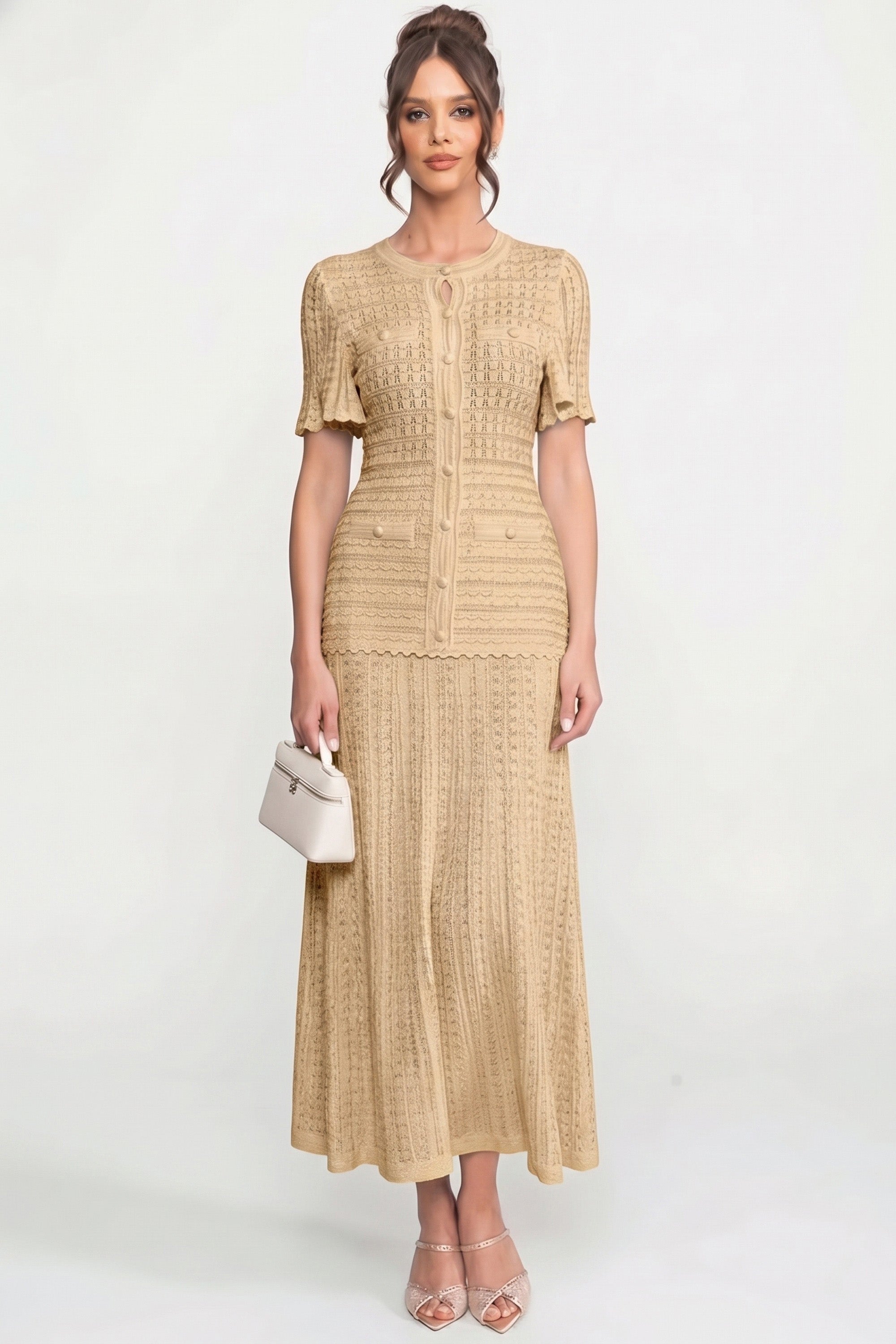 Midikleid mit kurzen Ärmeln und schimmernder Stricktextur - Beige 