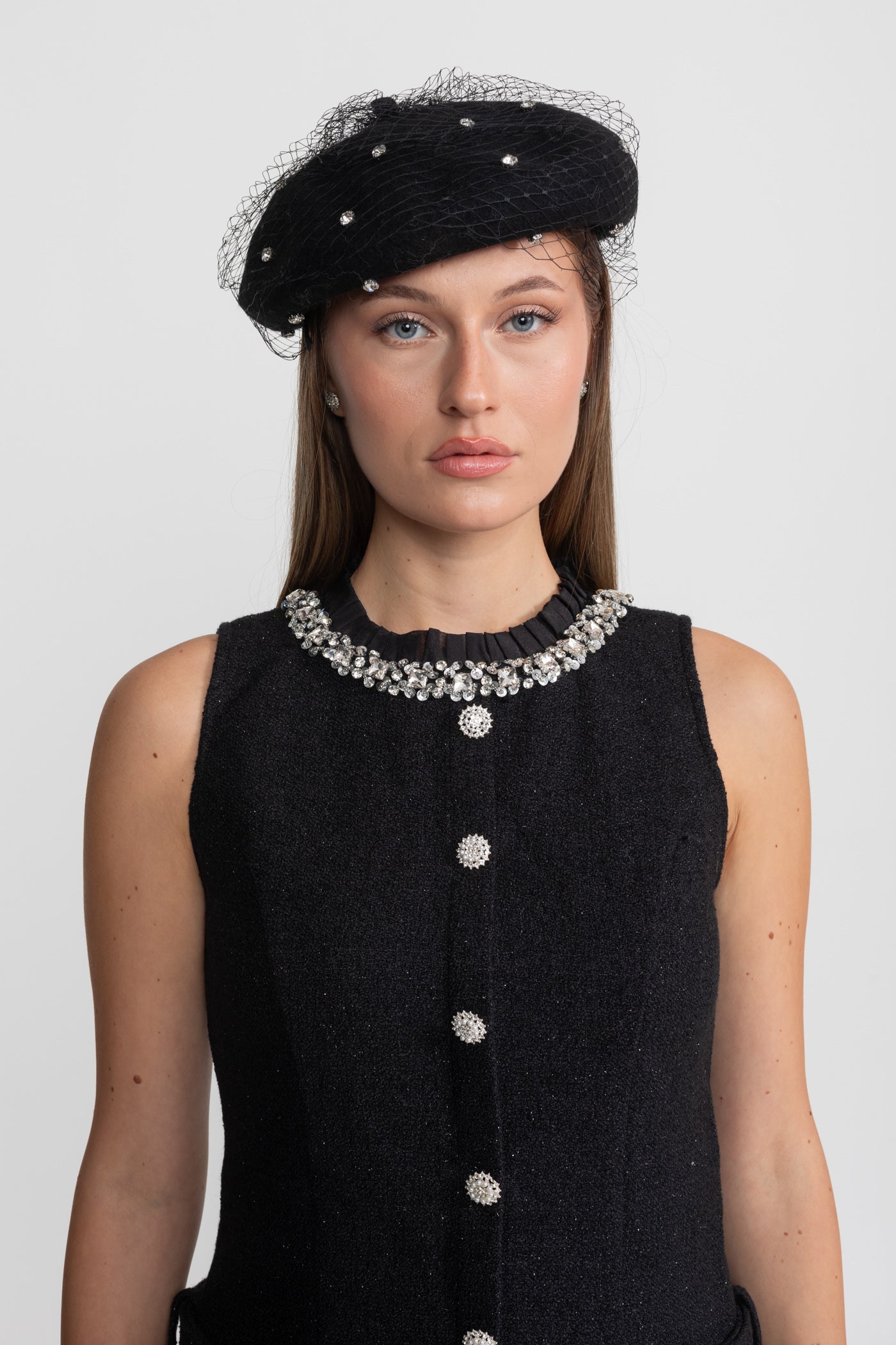 Embellished Wool Beret with Veil – Black