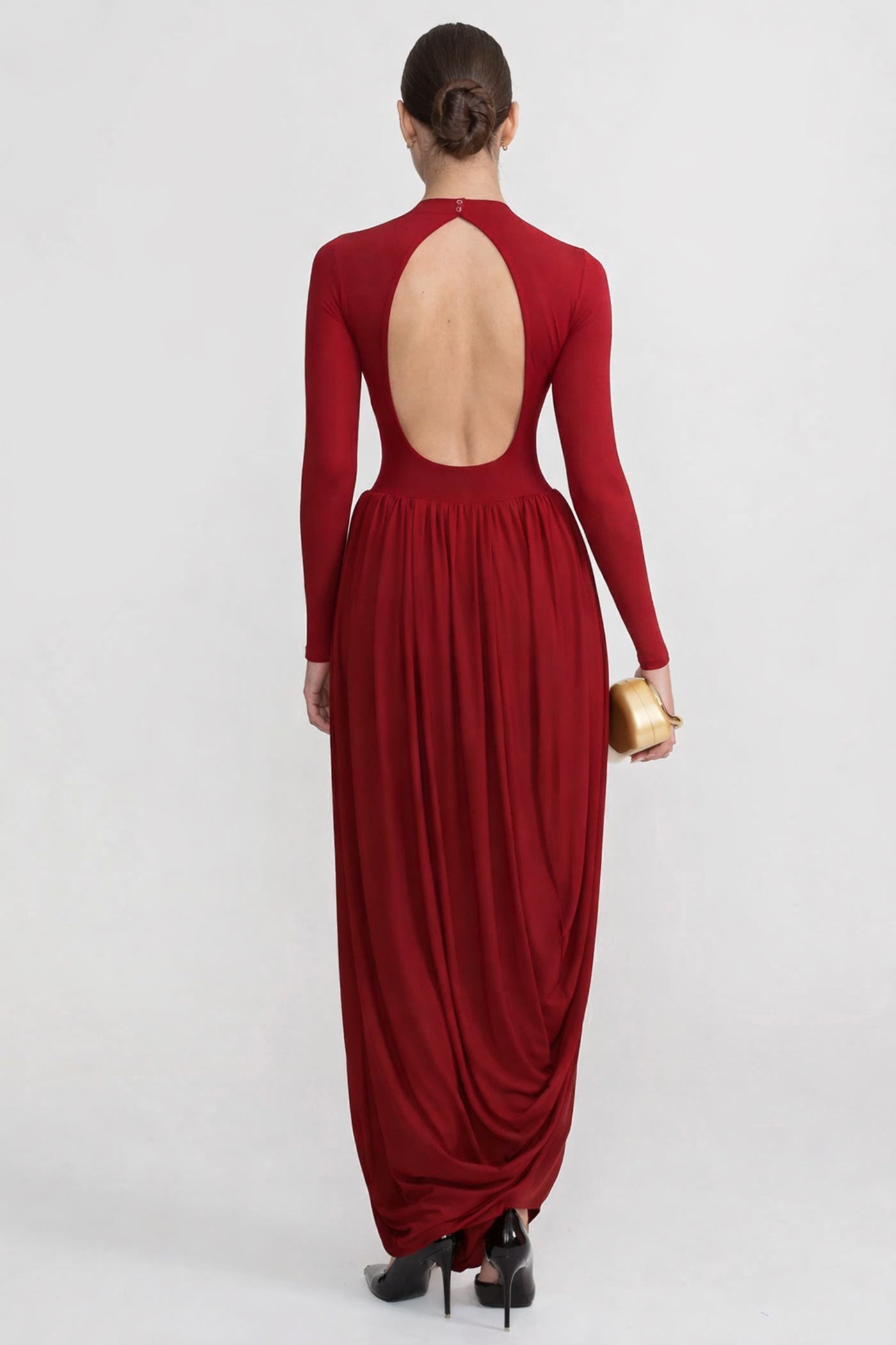 Maxikleid mit langen Ärmeln und drapiertem Rock - Rot 