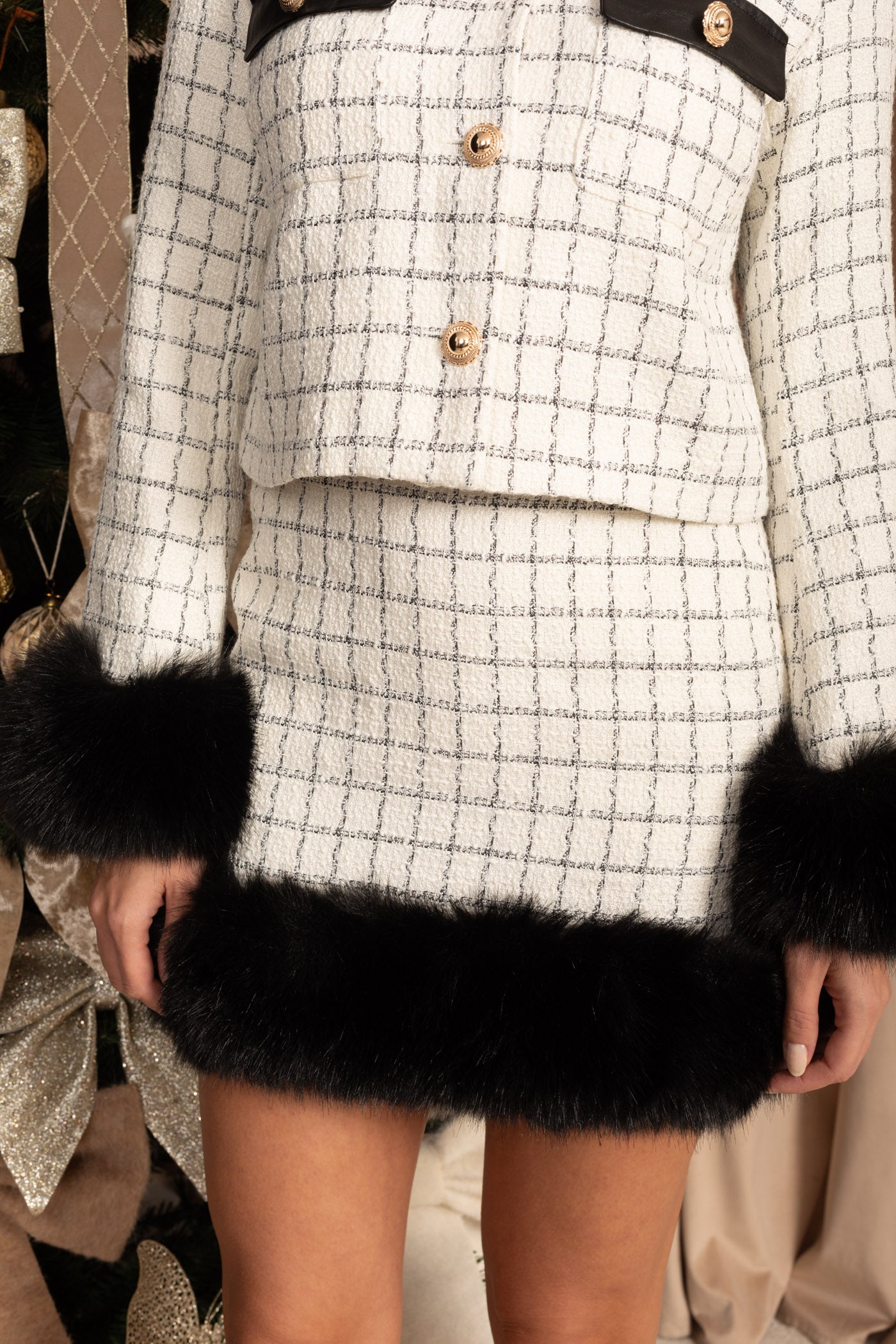 Tweed Co-Ord Set With Faux Fur Trim And Contrast Leather Details – White And Black