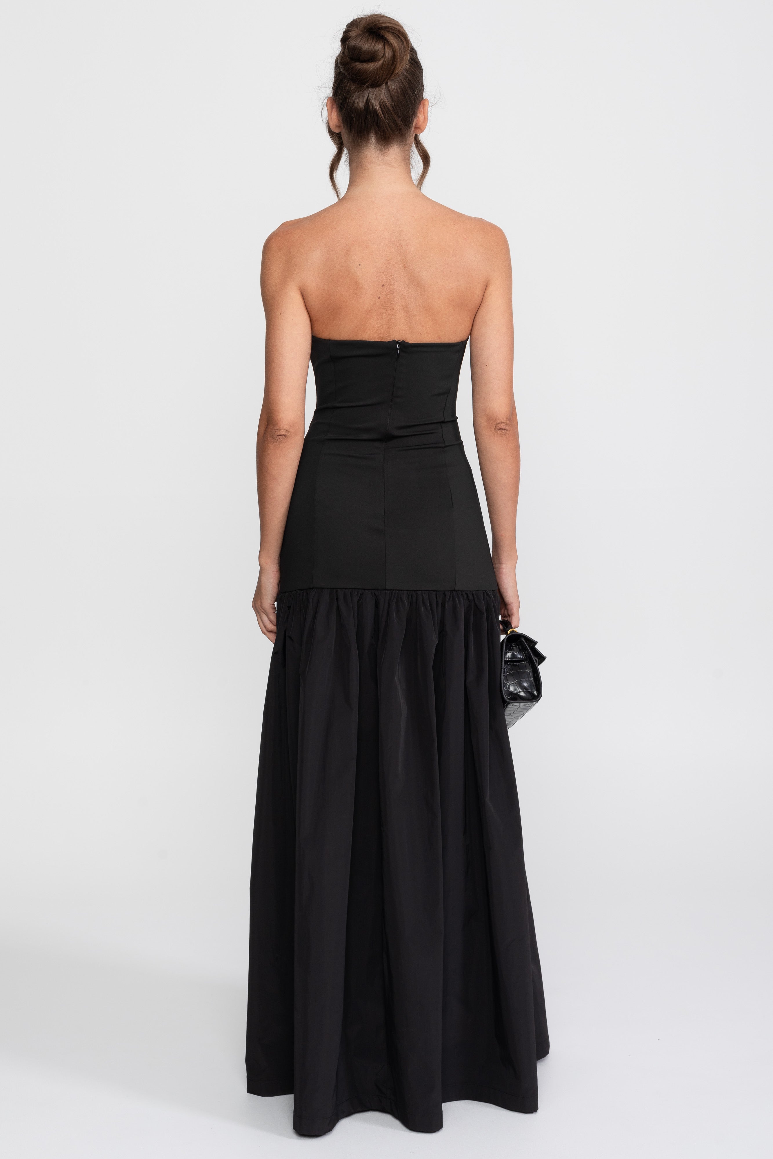 Ausschnitt-Sweetheart-Kleid mit tiefer Taille und gerafftem Rock - Schwarz 