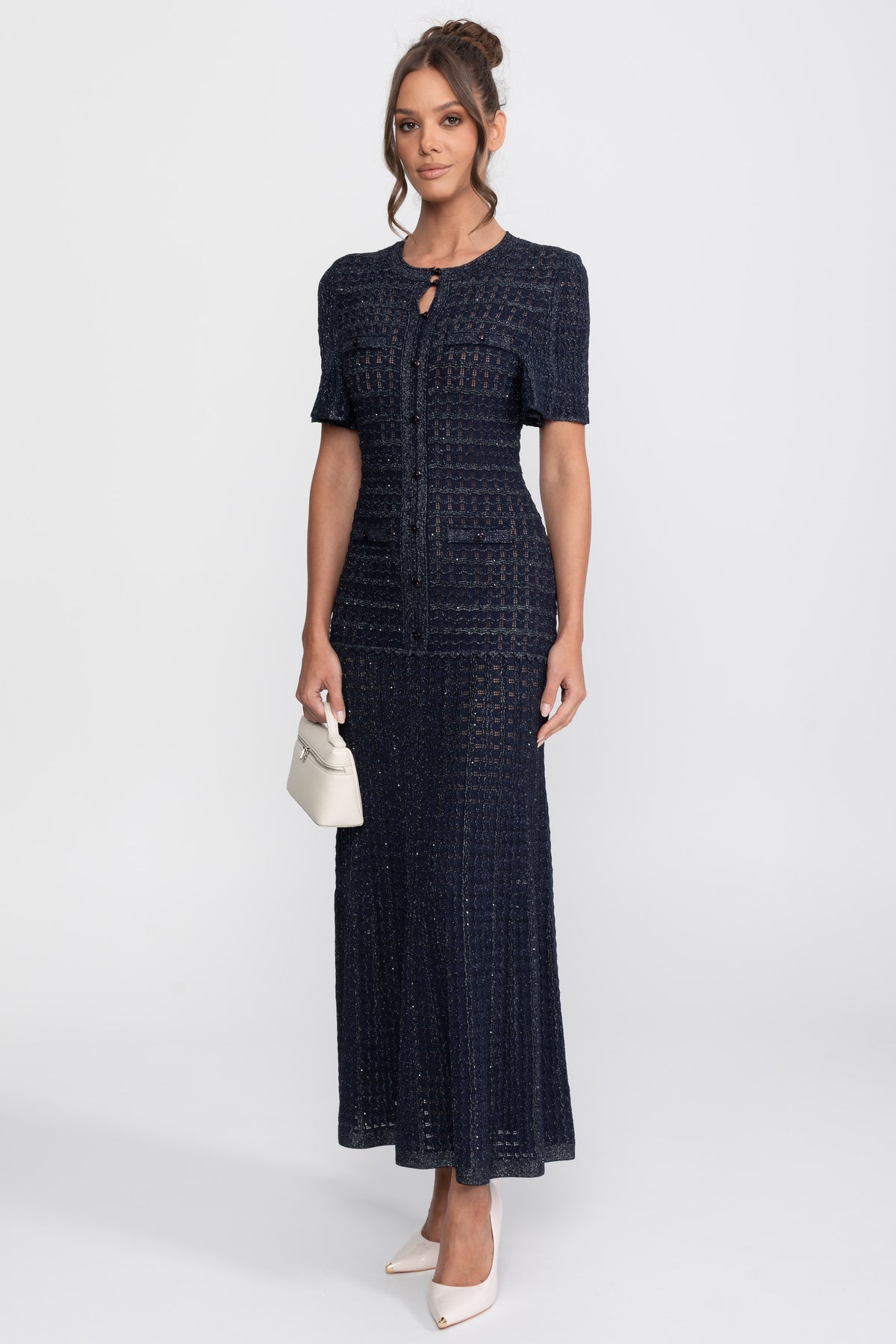 Midi-Kleid mit kurzen Ärmeln und schimmernder Strickstruktur - Navy 