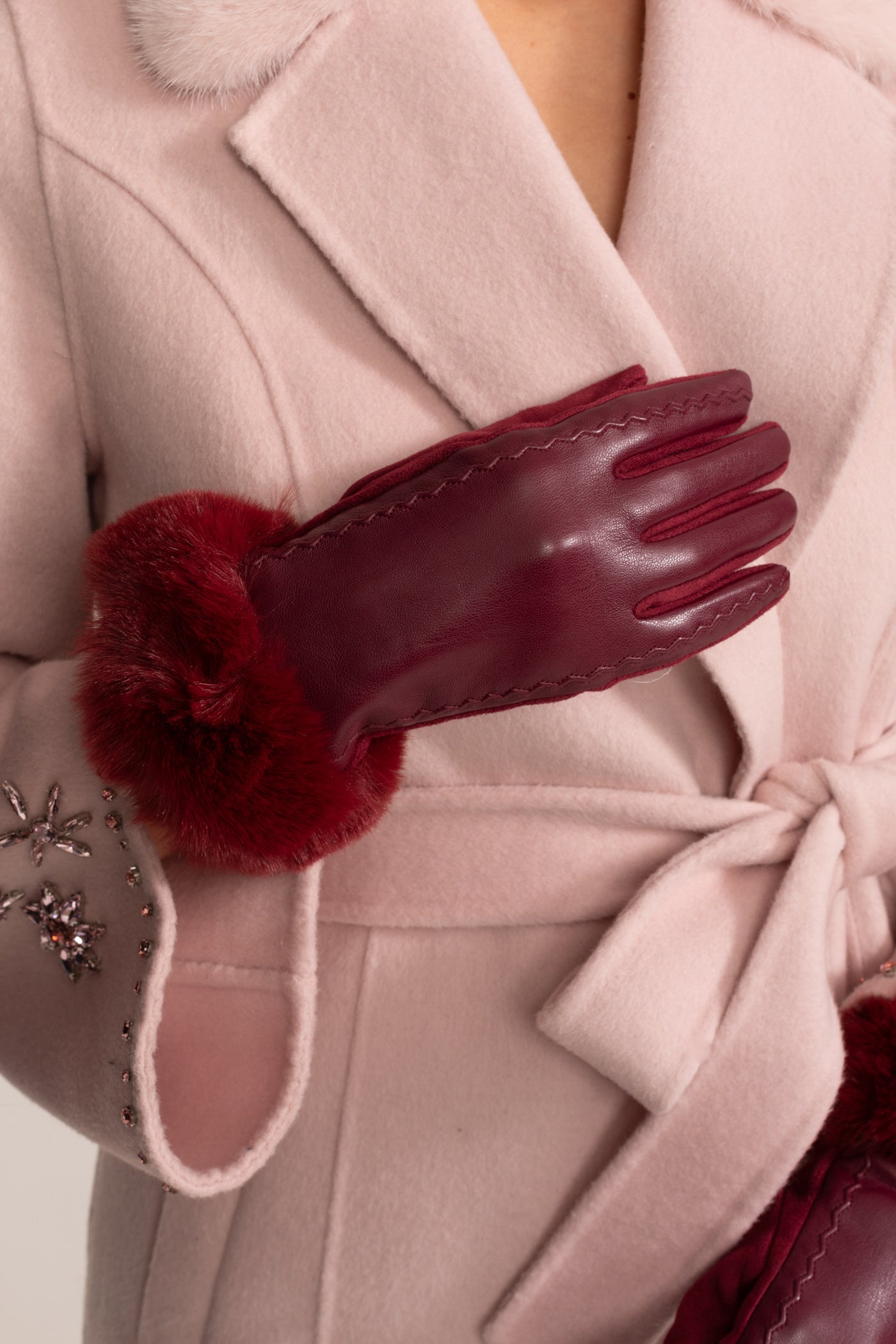 Vegan Leather Gloves With Fur Cuffs - Burgundy