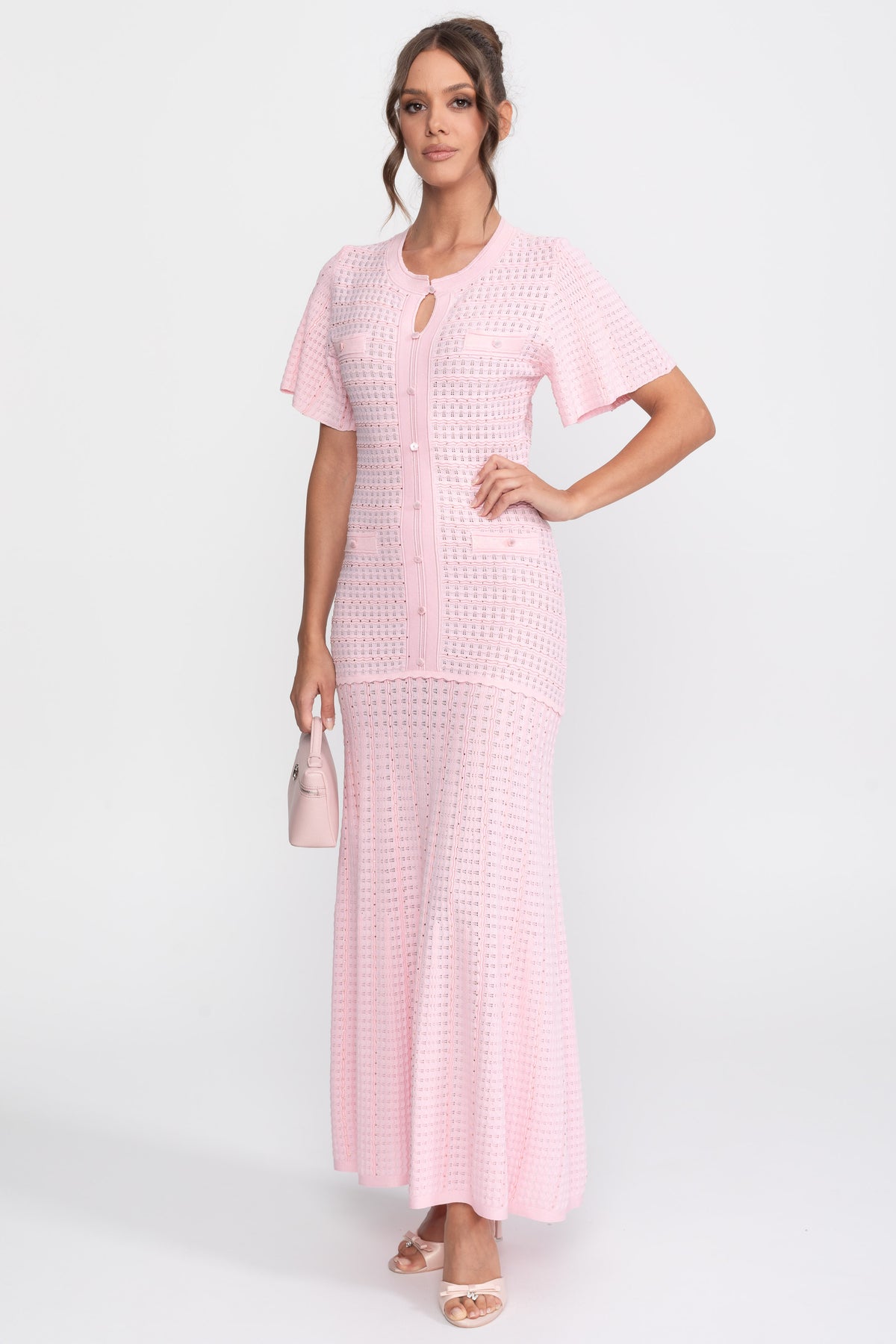 Midi-Kleid mit kurzen Ärmeln und schimmernder Strickstruktur - Pink 