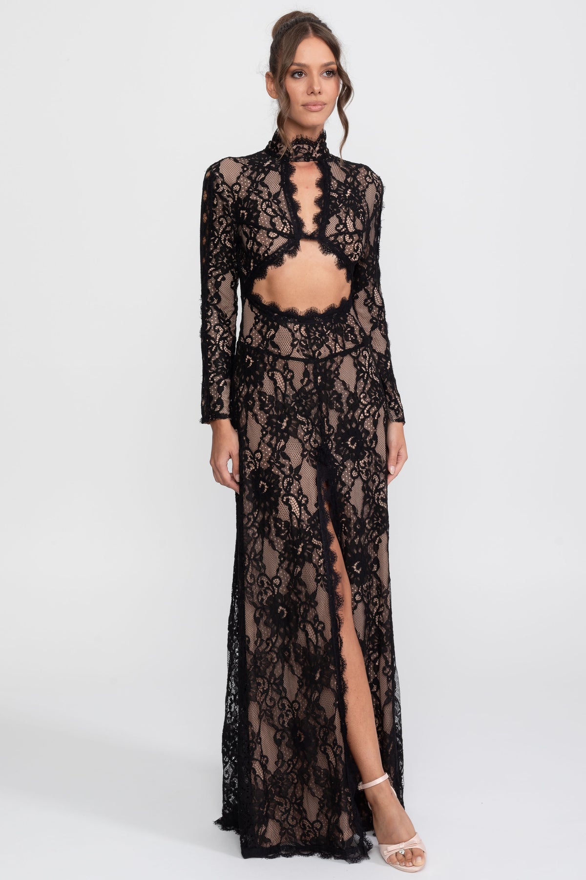Elegantes Spitzenkleid mit hohem Kragen, Front-Ausschnitt und Schlitz - Schwarz 