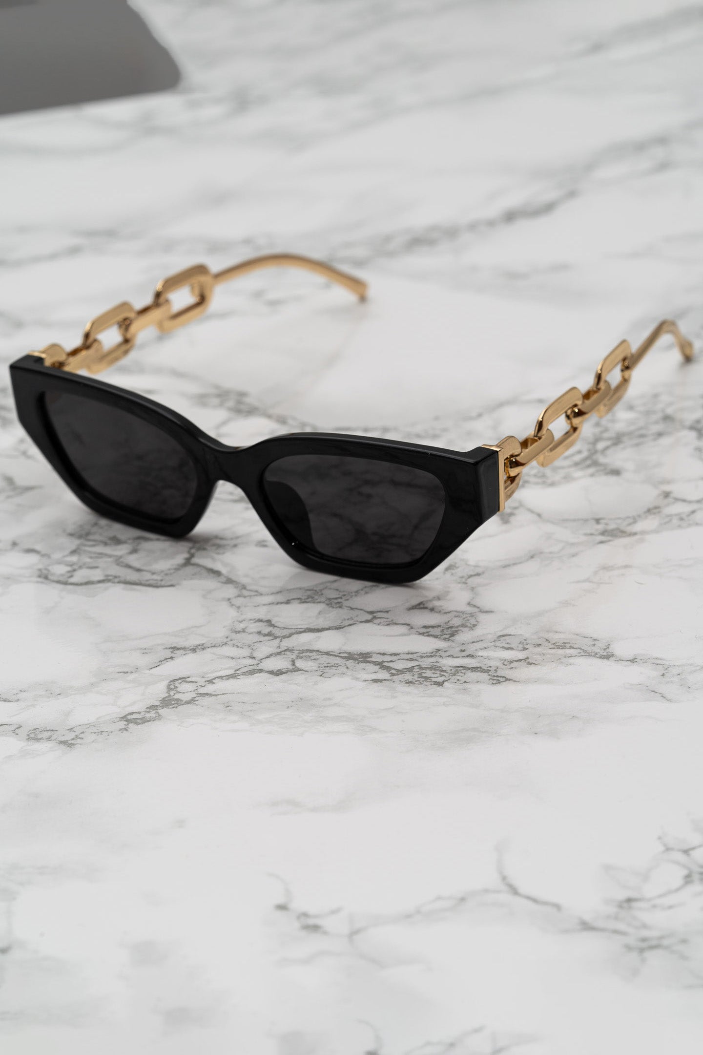 Cat Eyes with Gold Chain Arms - Black